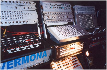 kn&ouml;pfe Kn&ouml;pfe Kn&ouml;pfe ...